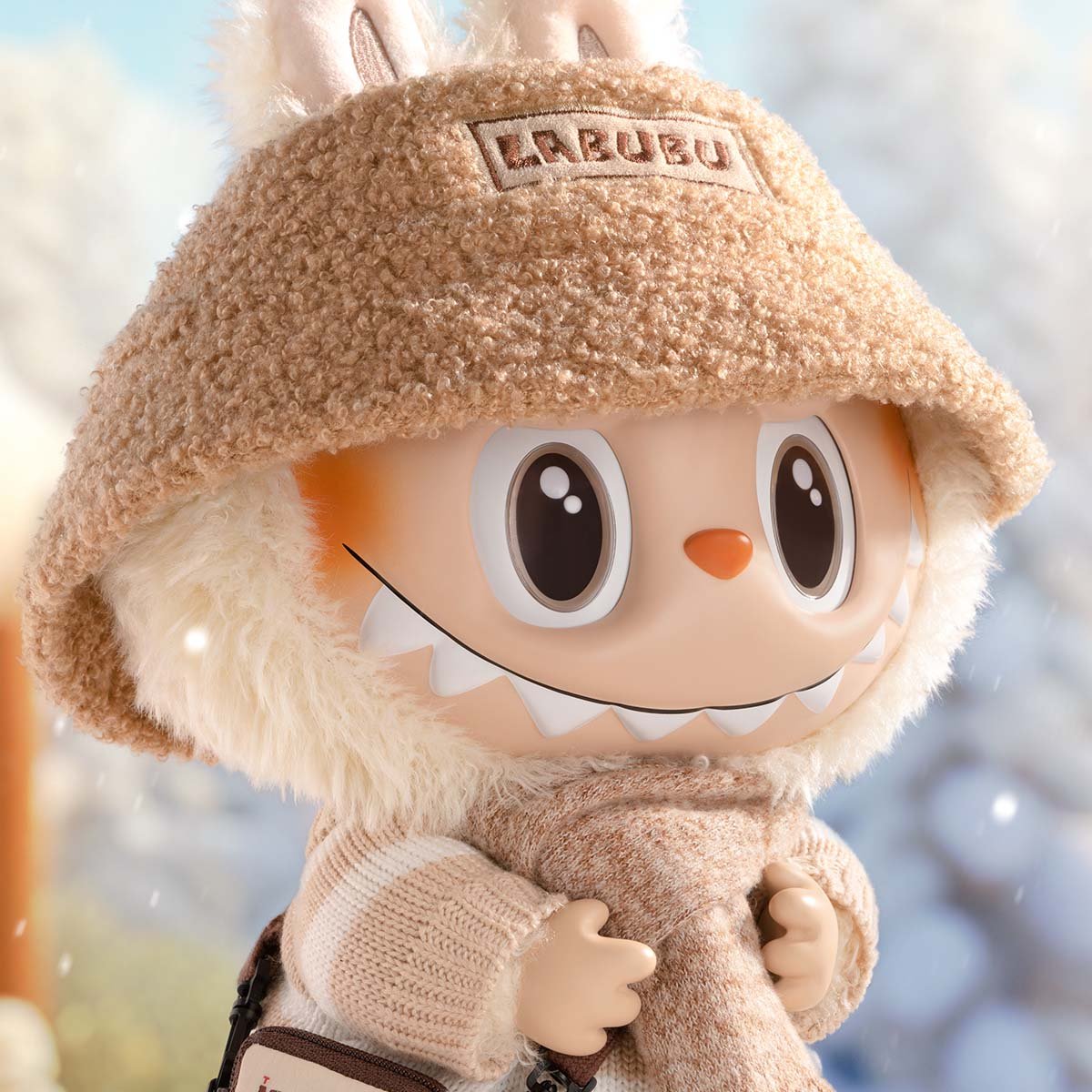 The Monsters Dress Be Latte Vinyl Plush Doll 38 Cm 5