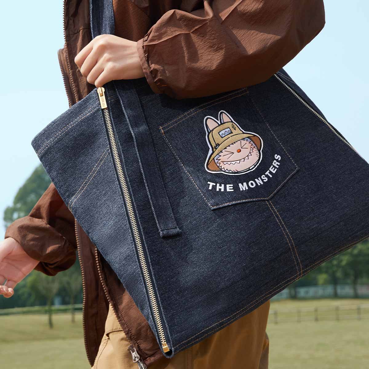 The Monsters Fall In Wild Series Denim Apron Bag